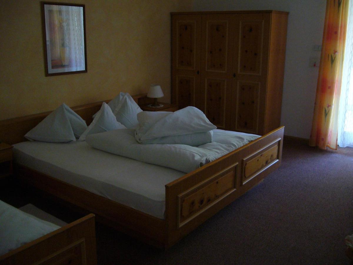 Hotel Gasthof Wastl Appiano Sulla Strada Del Vino Luaran gambar