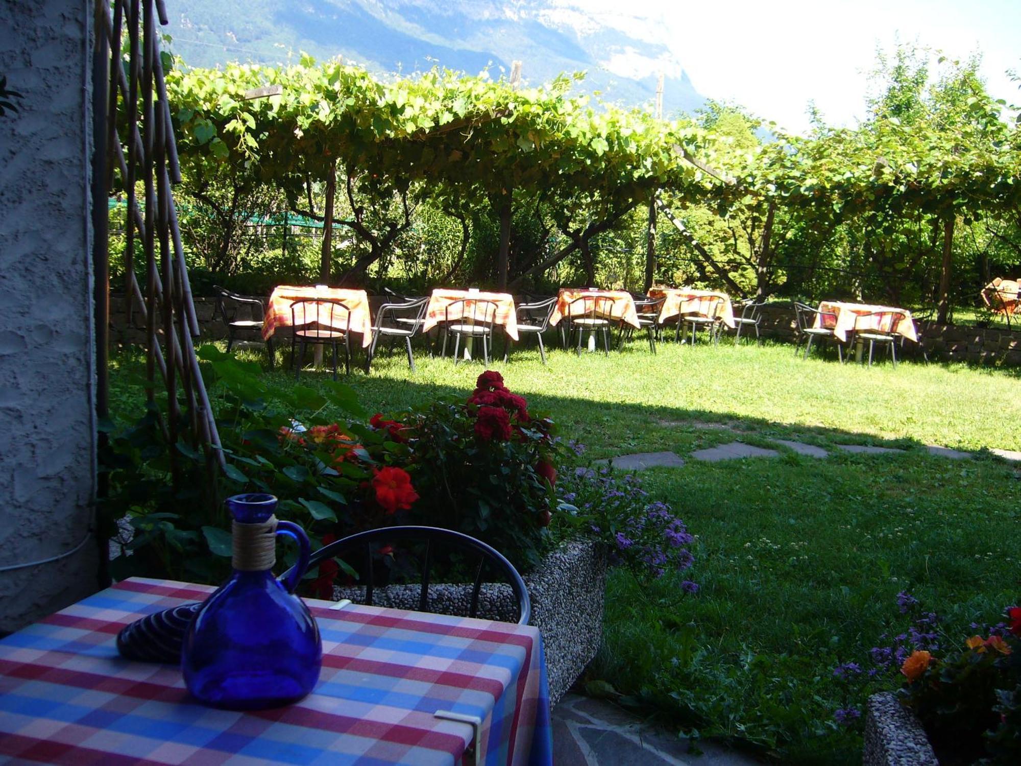 Hotel Gasthof Wastl Appiano Sulla Strada Del Vino Luaran gambar