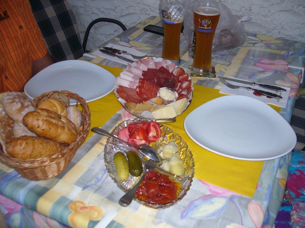Hotel Gasthof Wastl Appiano Sulla Strada Del Vino Luaran gambar