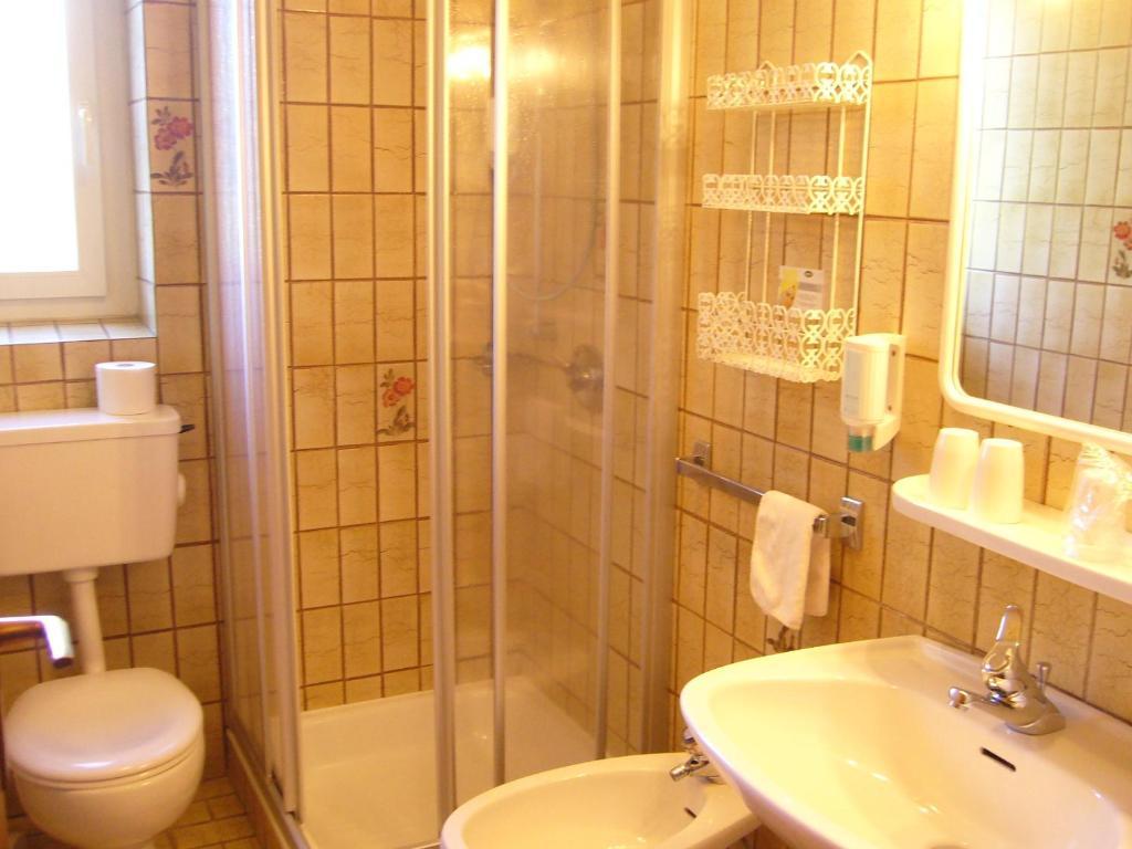 Hotel Gasthof Wastl Appiano Sulla Strada Del Vino Bilik gambar